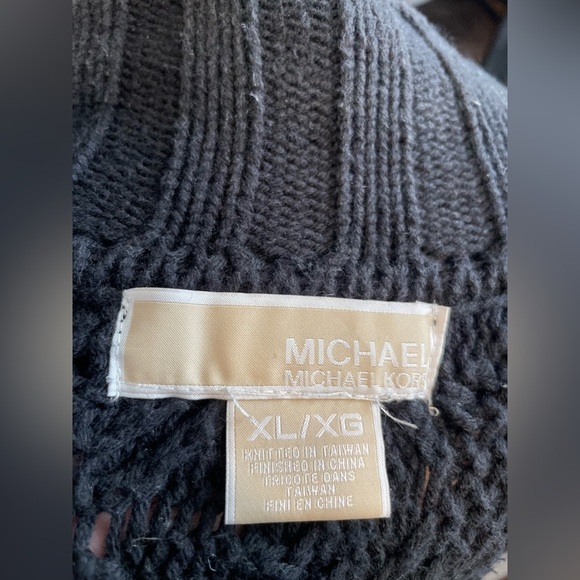 Michael Kors Chunky Cable Knit Black  Sweater Size XL Short Sleeve Button/Snap - Picture 9 of 10
